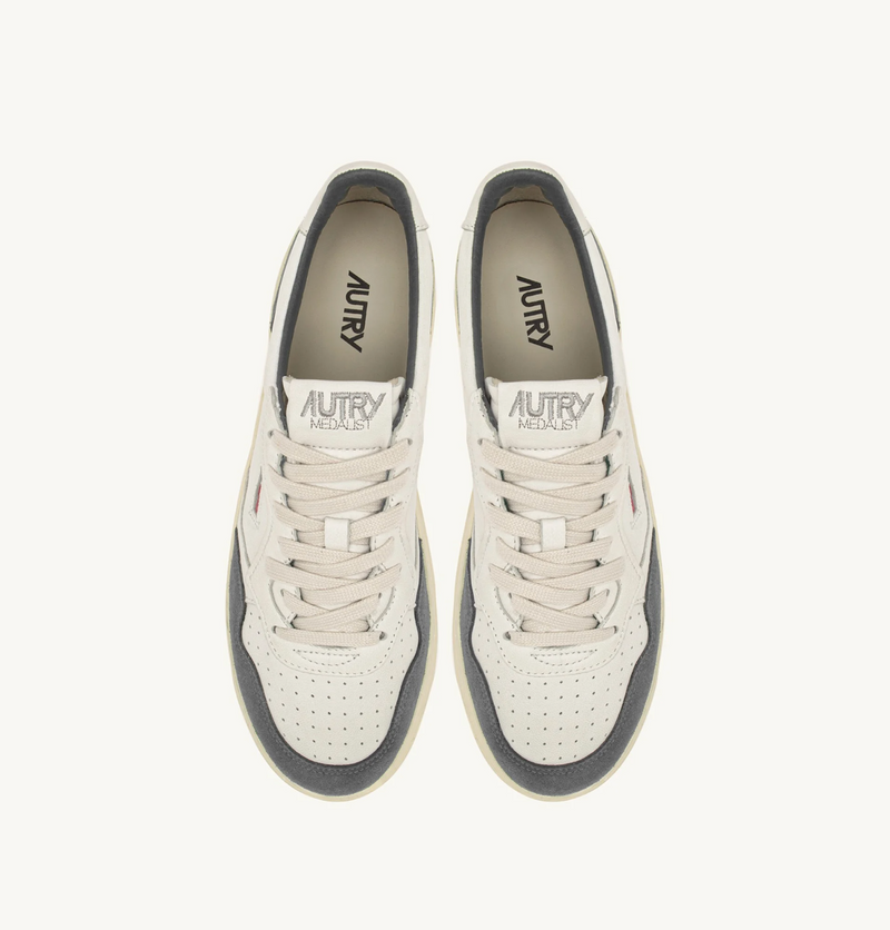 Sneakers Medalist Low