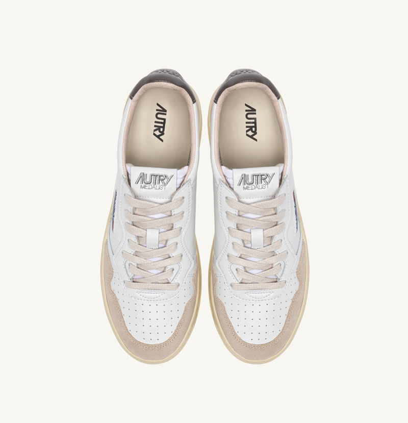 Sneakers Medalist Low