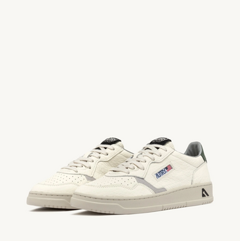 Sneakers Medalist Low