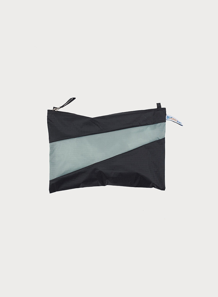 The New Pouch MEDIUM | Naive Concept Store.
